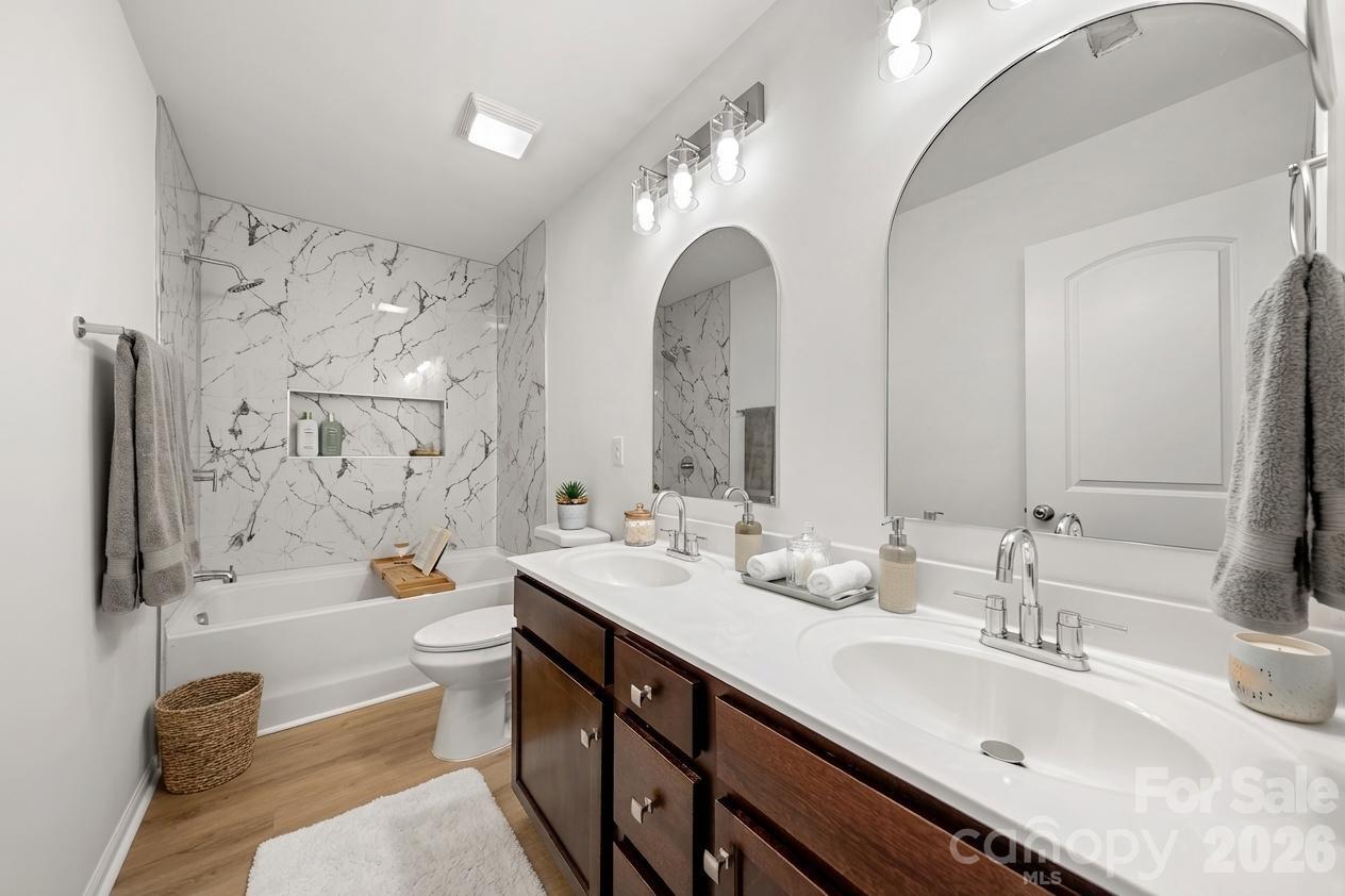 Oaks At Clover - Residential