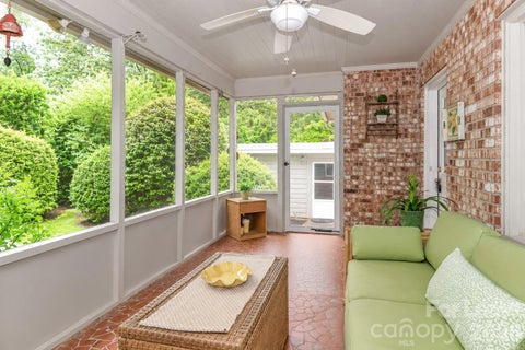 Photo of 585 Greenway Road, Statesville, NC 28677 (MLS # 4432799)