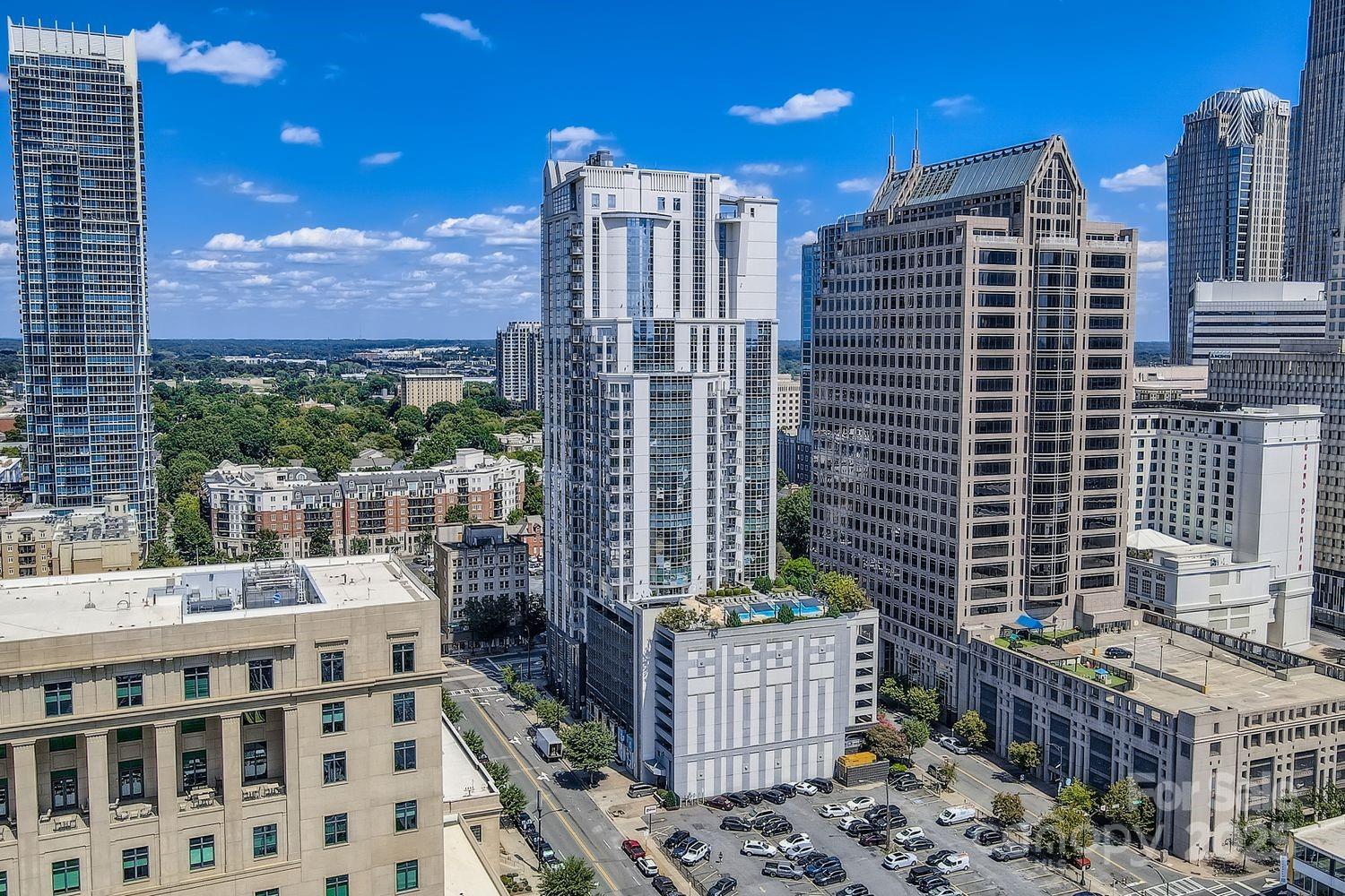 333 W Trade Street #505