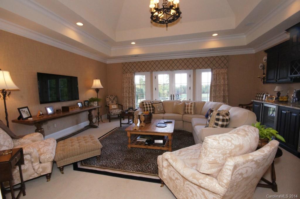 THE POINT - Residential