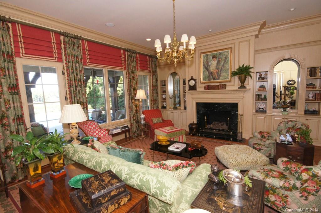 THE POINT - Residential