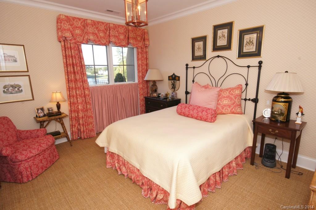 THE POINT - Residential