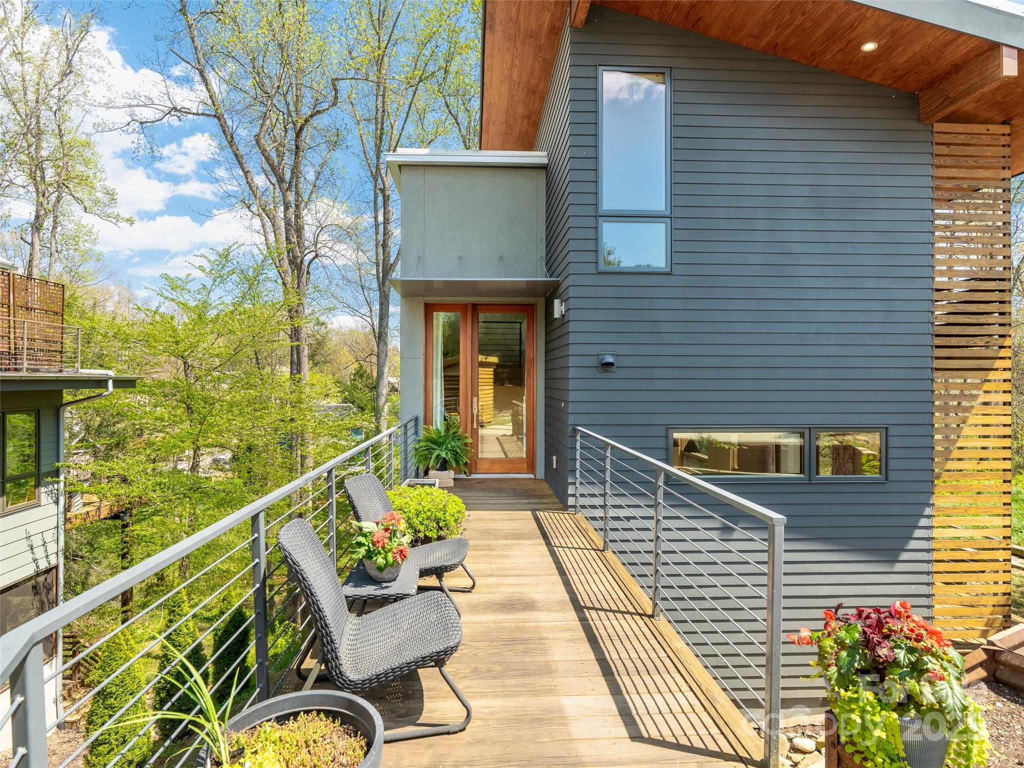 51 Shelburne Woods Drive