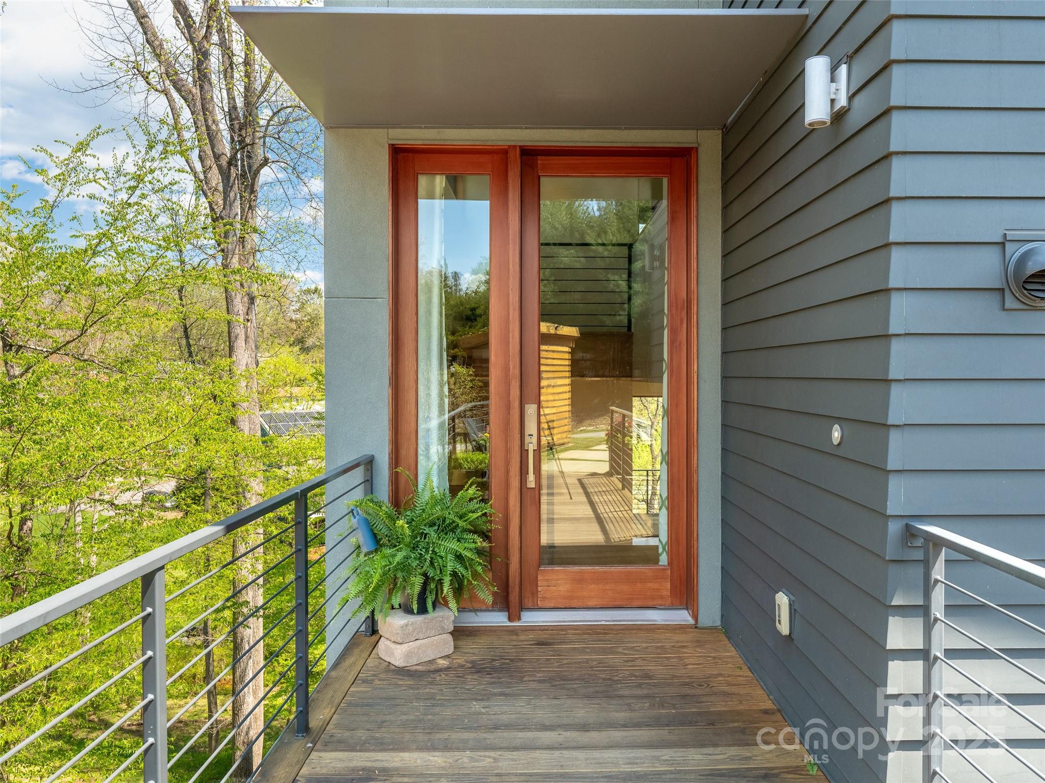 51 Shelburne Woods Drive