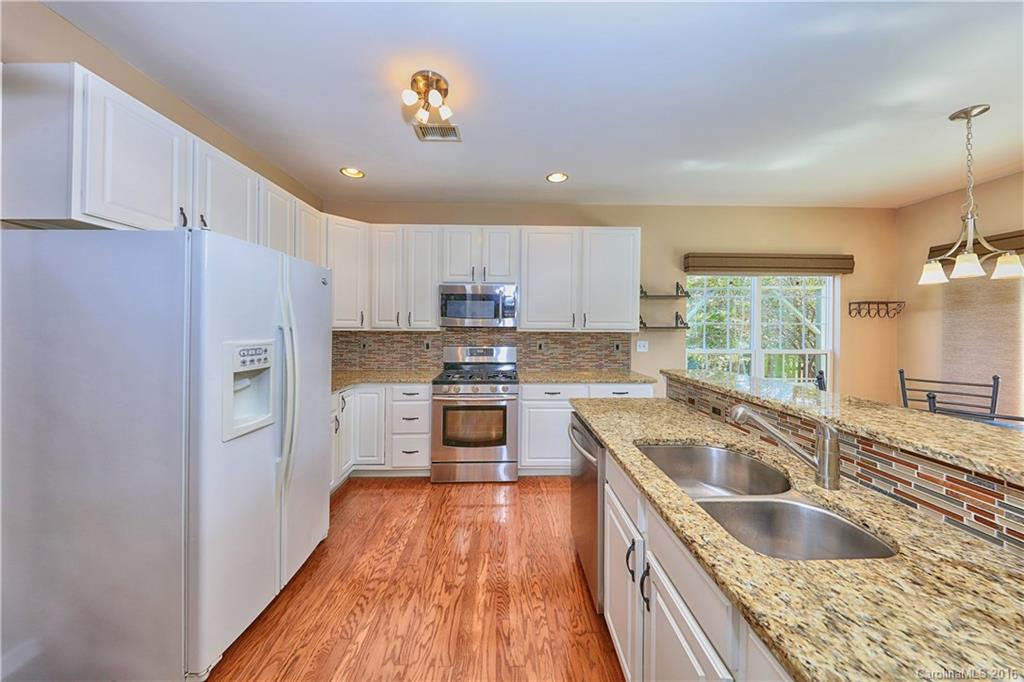 Mt Isle Harbor - Residential