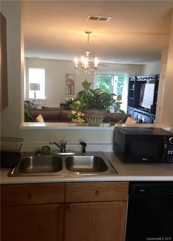 Huntington Ridge - Residential