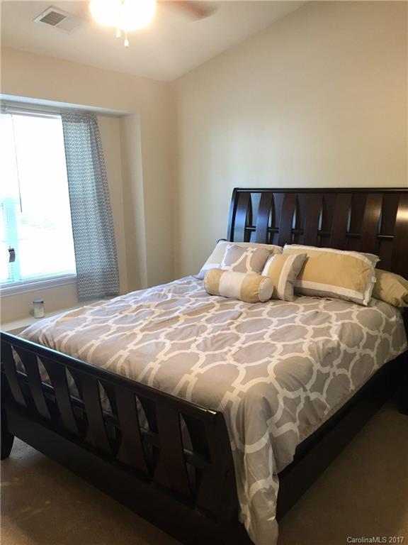 Huntington Ridge - Residential