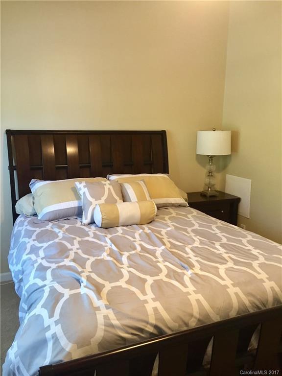 Huntington Ridge - Residential