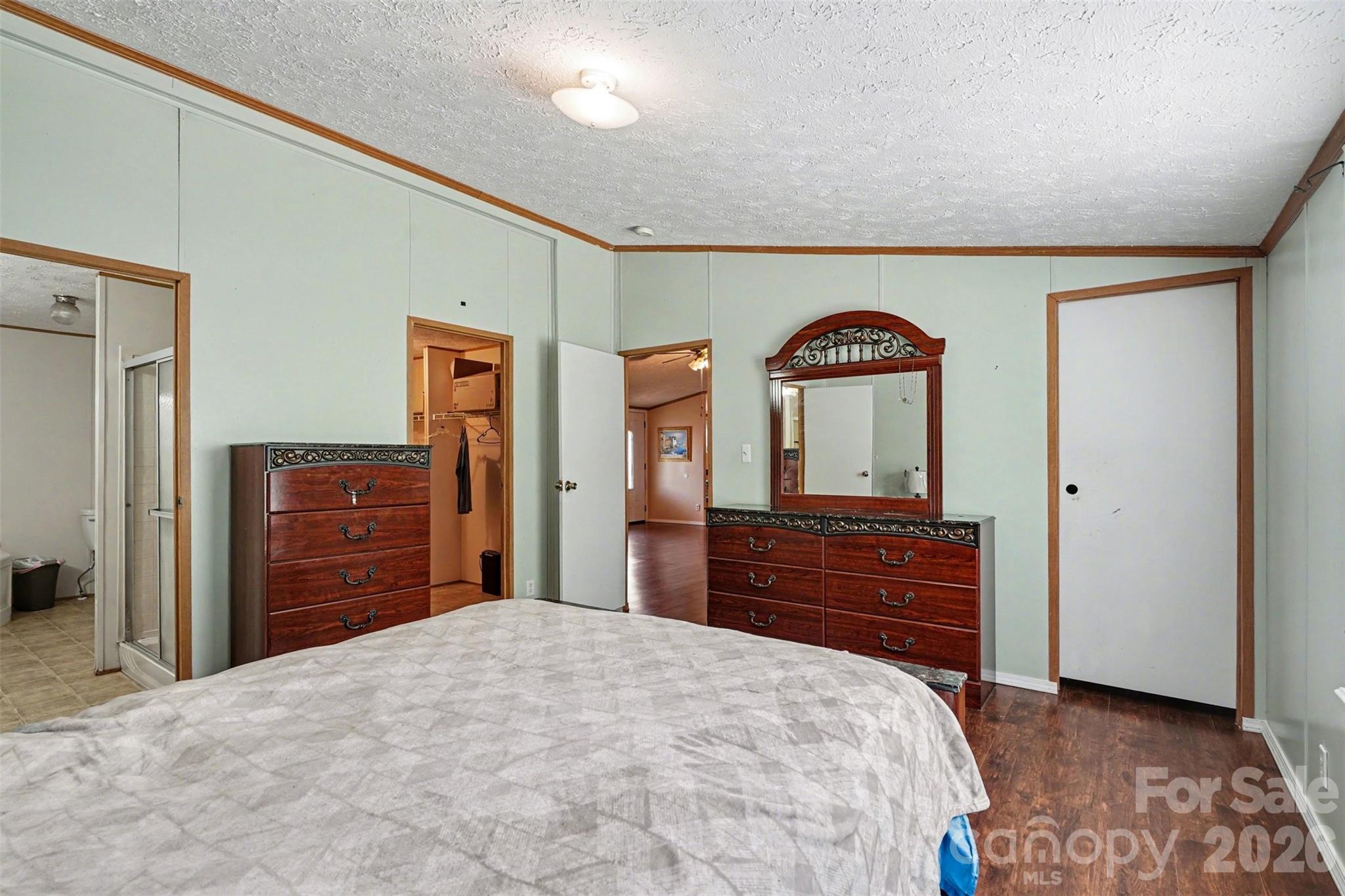 Hoyles Creek - Residential