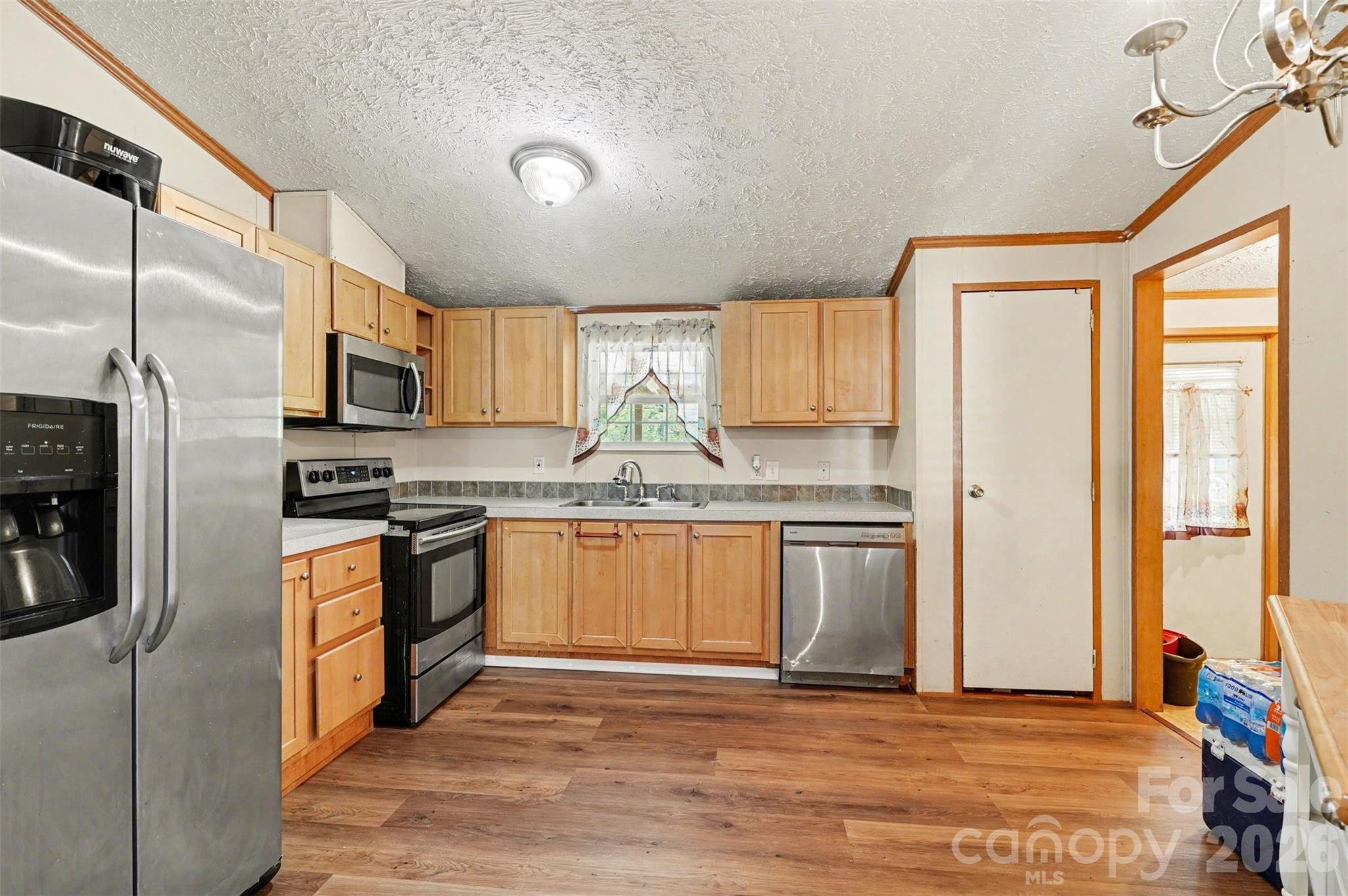 Hoyles Creek - Residential