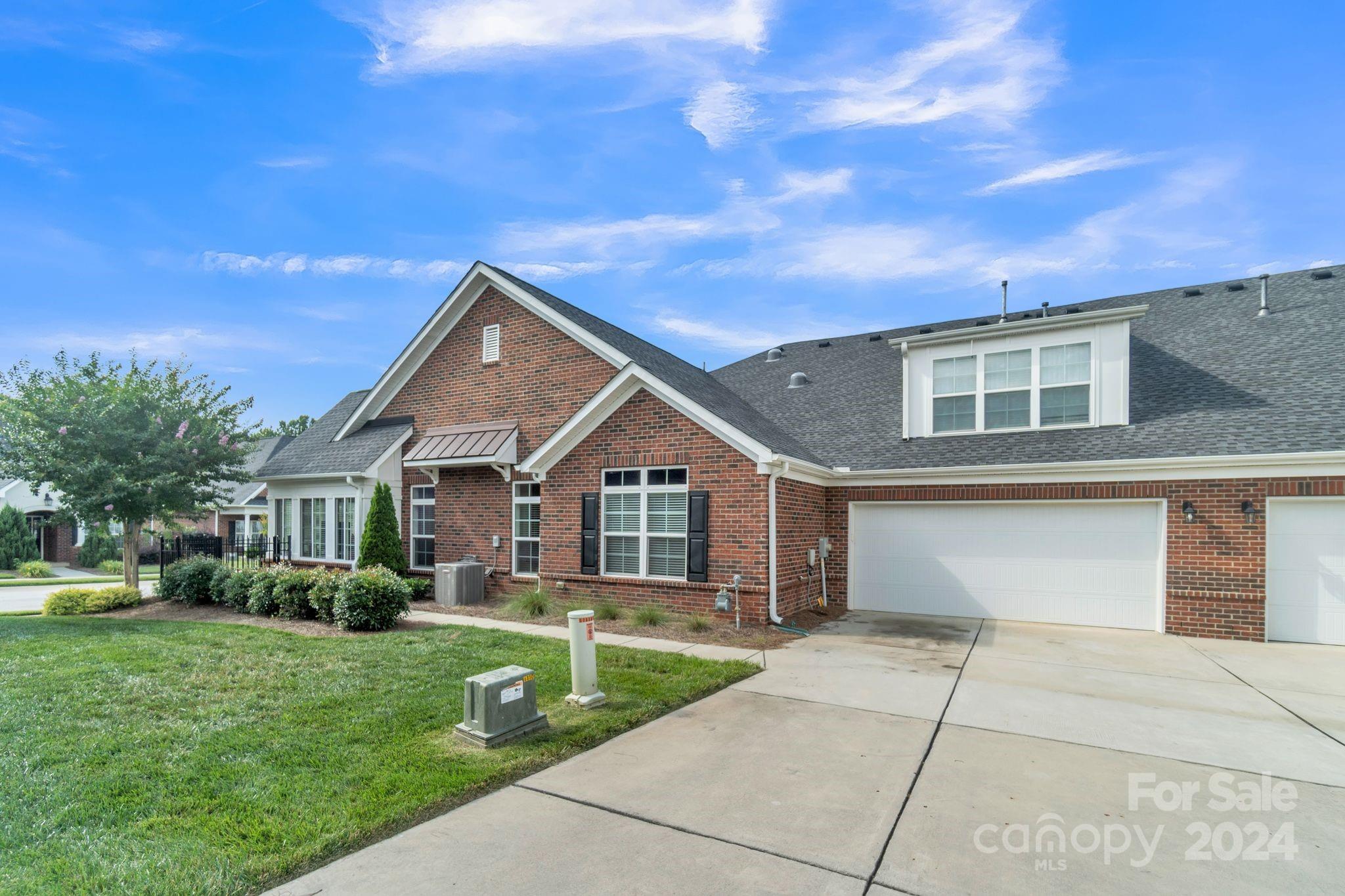 Augusta Place at Laurel Creek - Residential