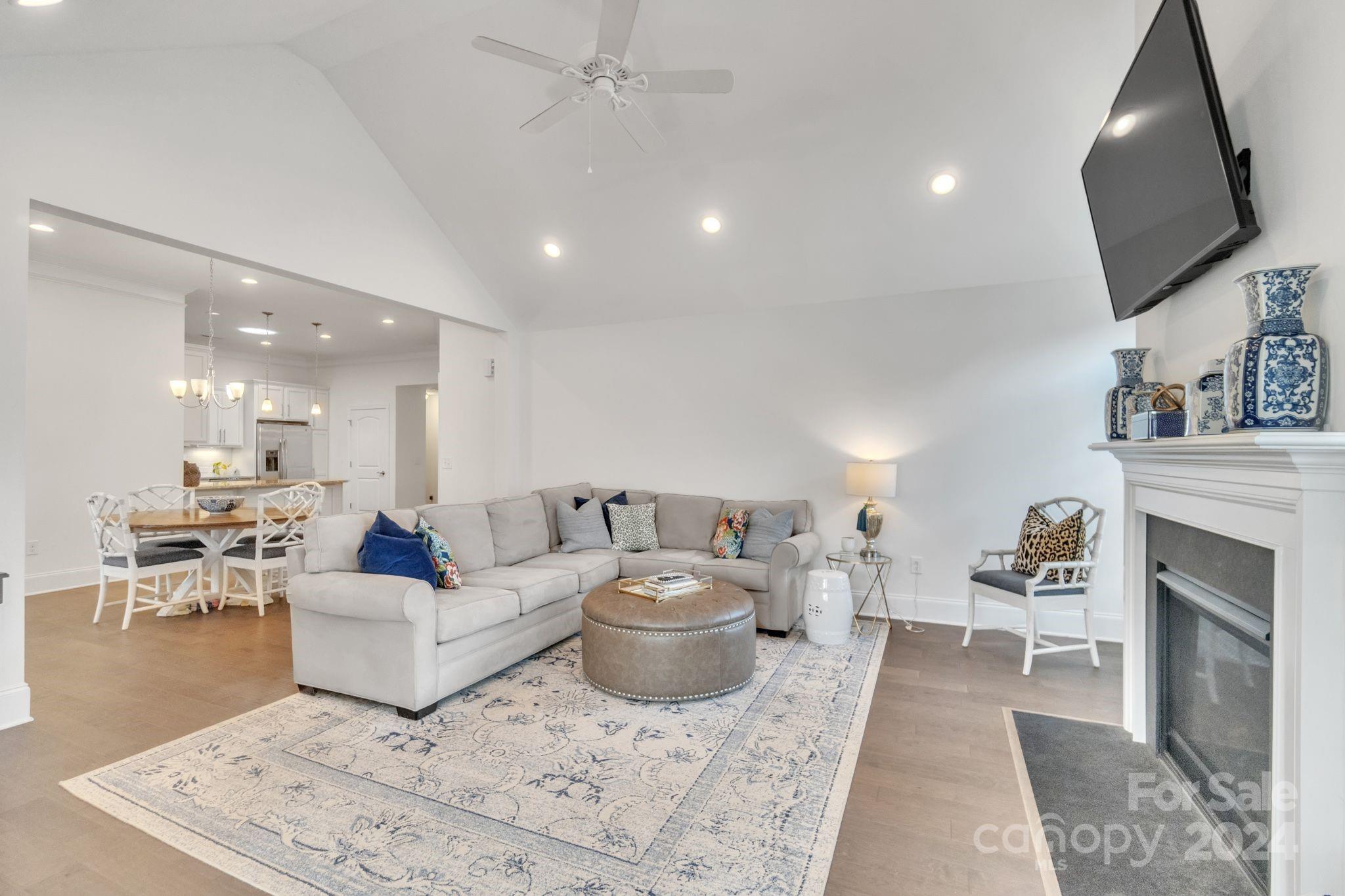 Augusta Place at Laurel Creek - Residential