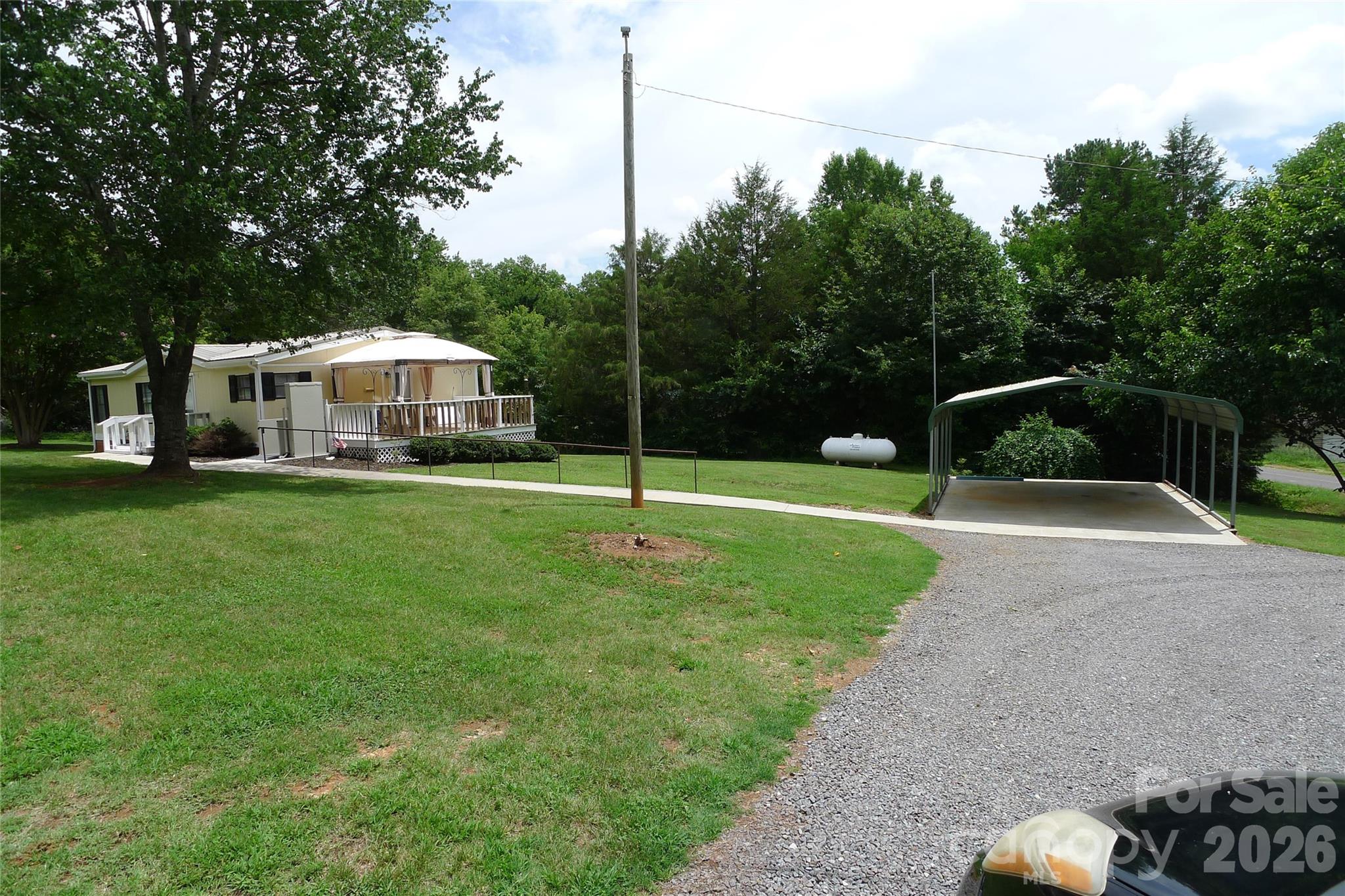 116 Hank Lesser Road