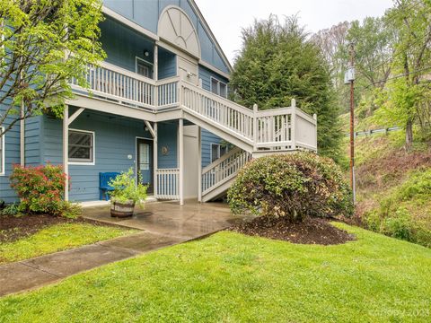 A home in Lake Junaluska
