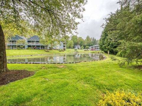 A home in Lake Junaluska