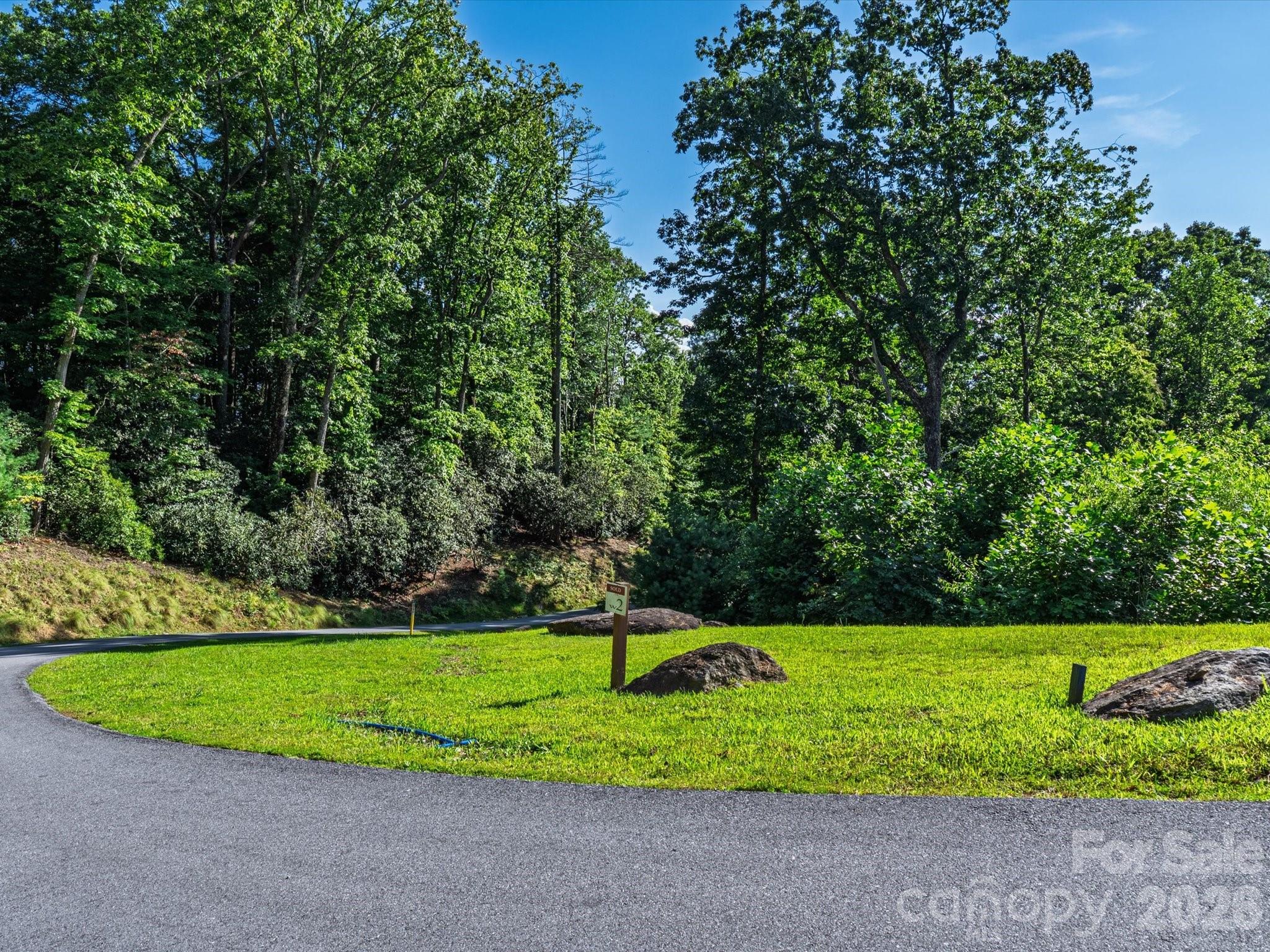 52 Lemongrass Trail