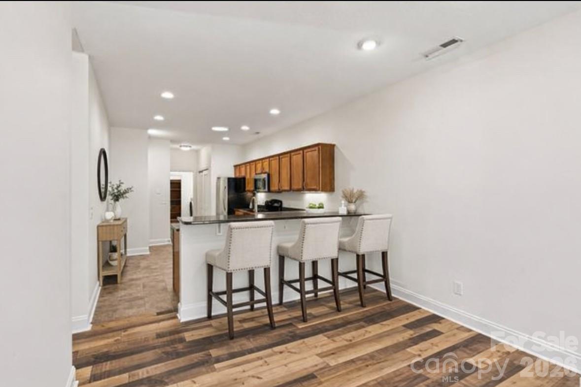 823 Wynnshire Drive B