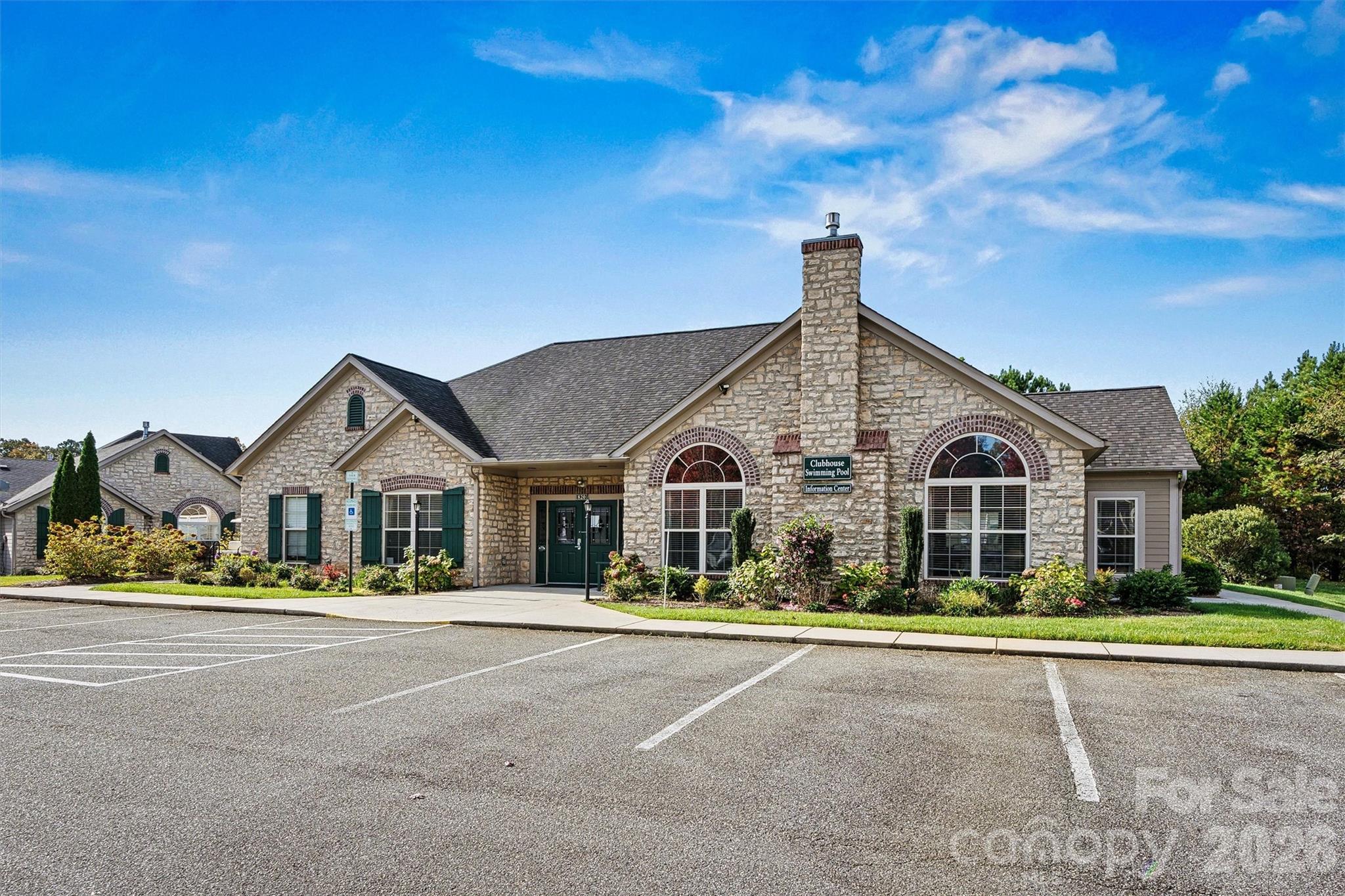 823 Wynnshire Drive B