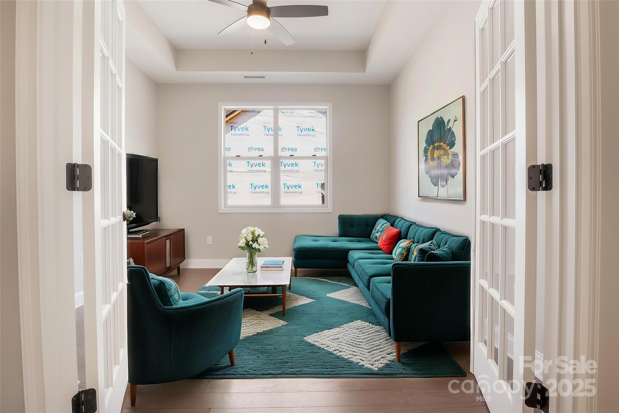 Hickory, North Carolina 28601, United States, 2 Bedrooms Bedrooms, ,2 BathroomsBathrooms,Residential,Under Contract,132547