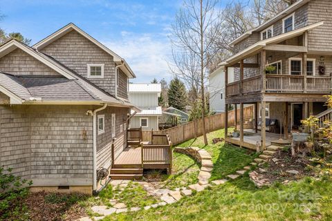 19 Castle Street Asheville NC 28803