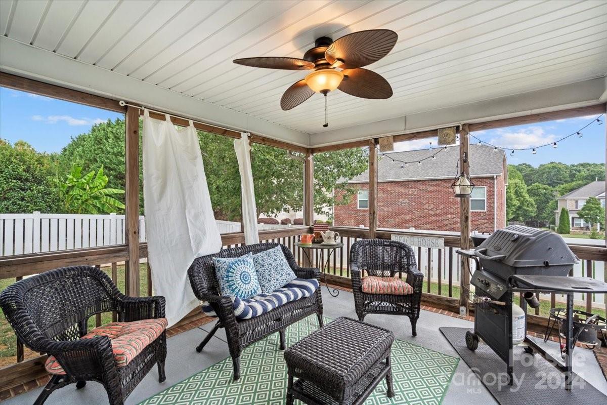 Mill Creek Falls - Residential