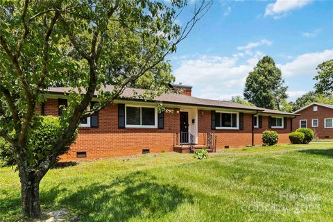 5111 Tewkesbury Road Charlotte NC 28269