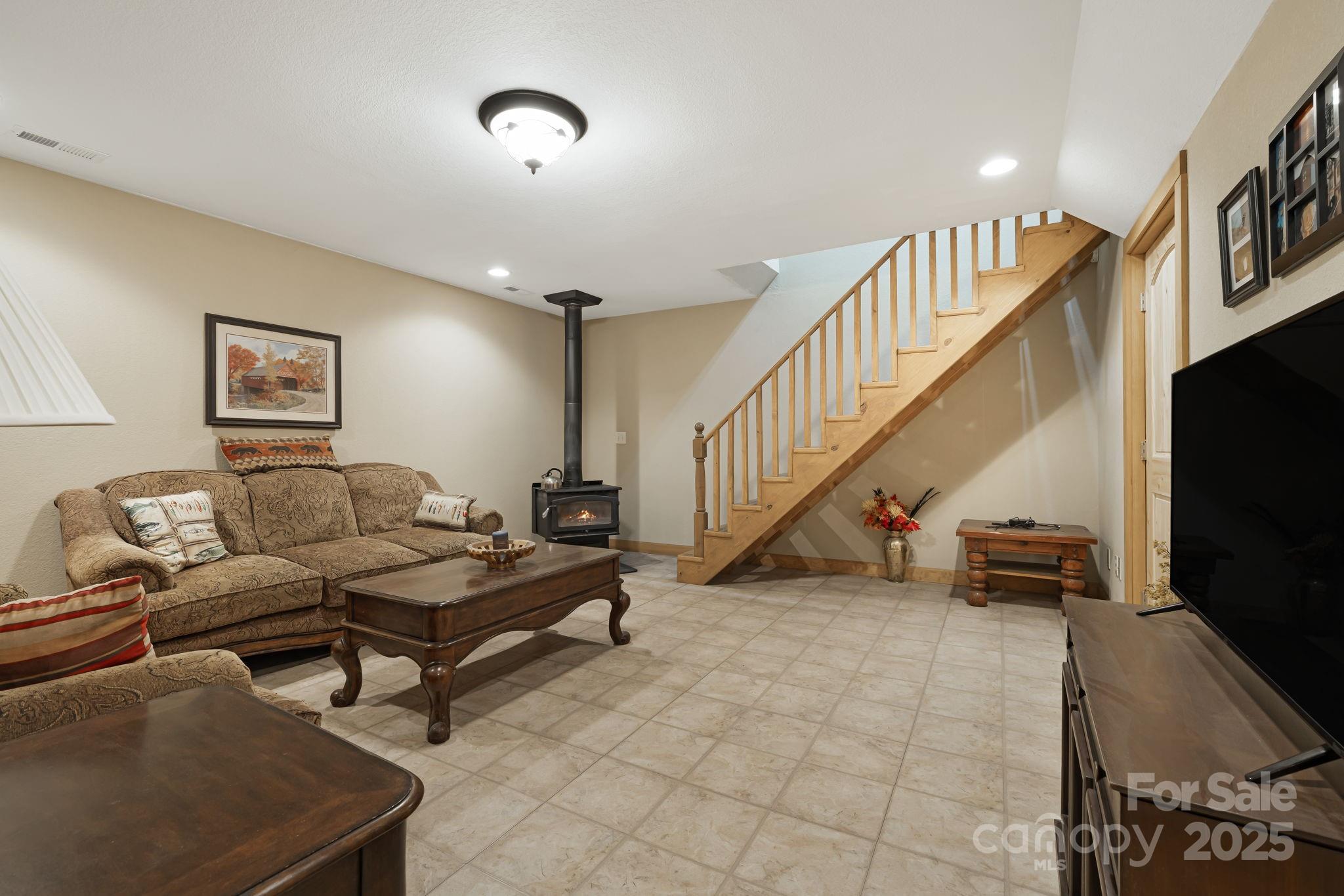 Three Quarter Creek Acres - Residential