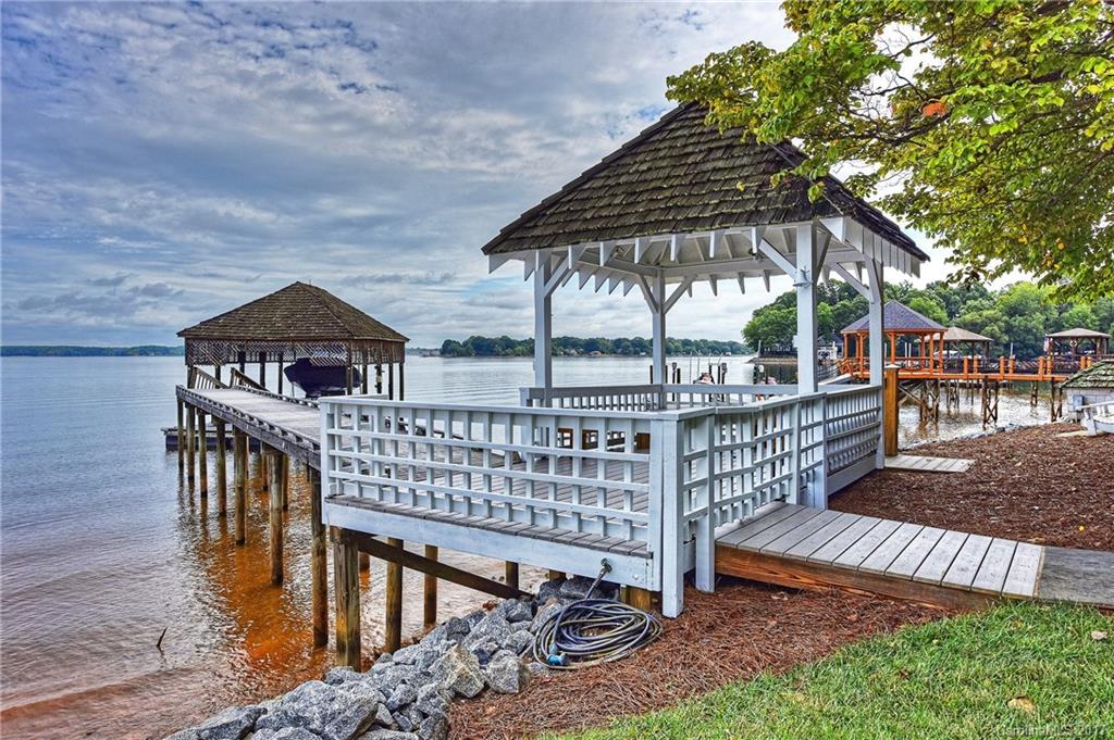 Lookout Point - Residential