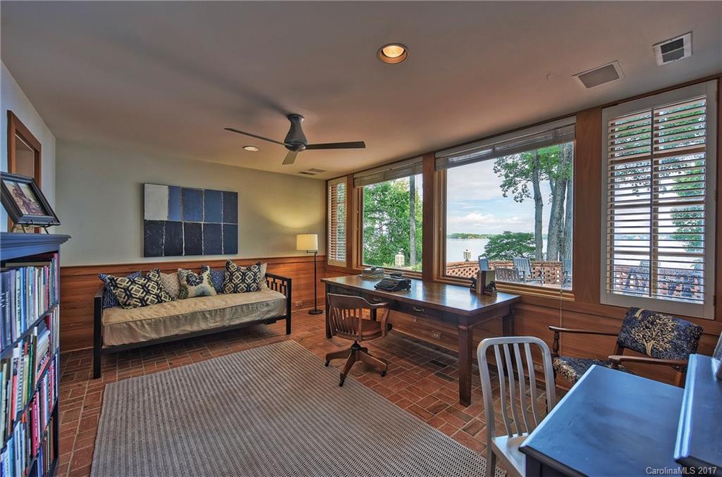 Lookout Point - Residential