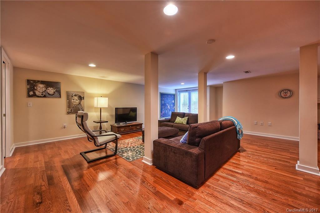 Lookout Point - Residential