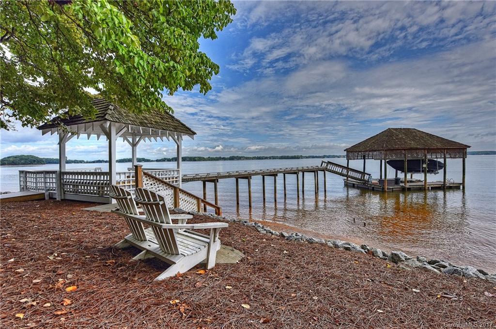 Lookout Point - Residential