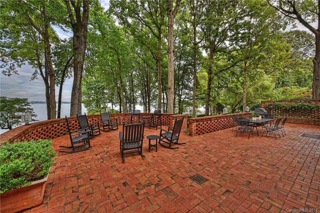 Lookout Point - Residential