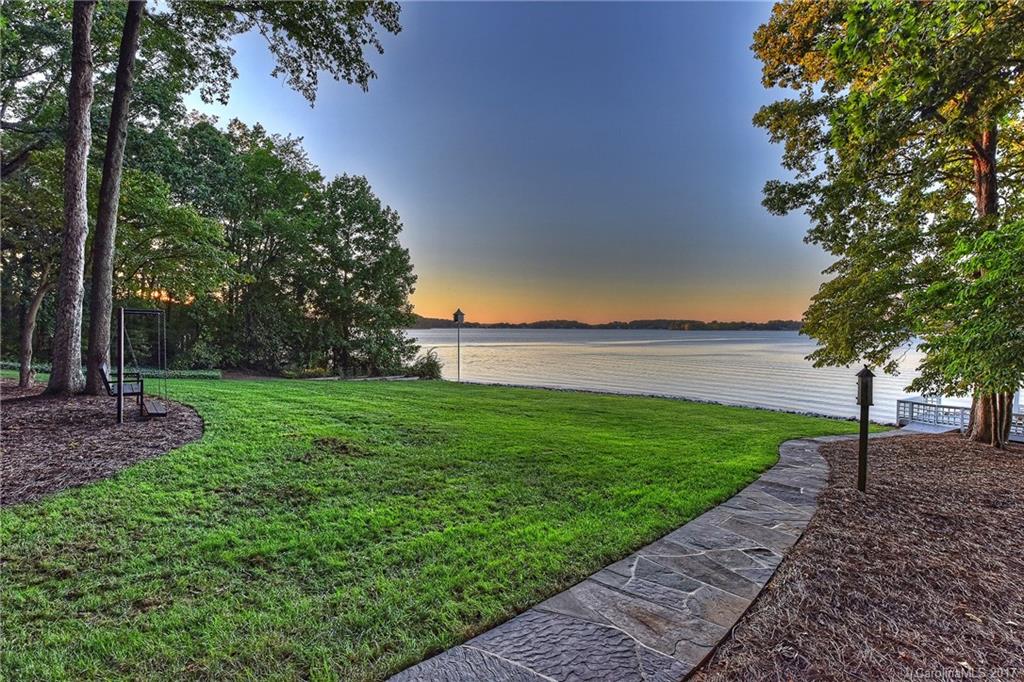 Lookout Point - Residential