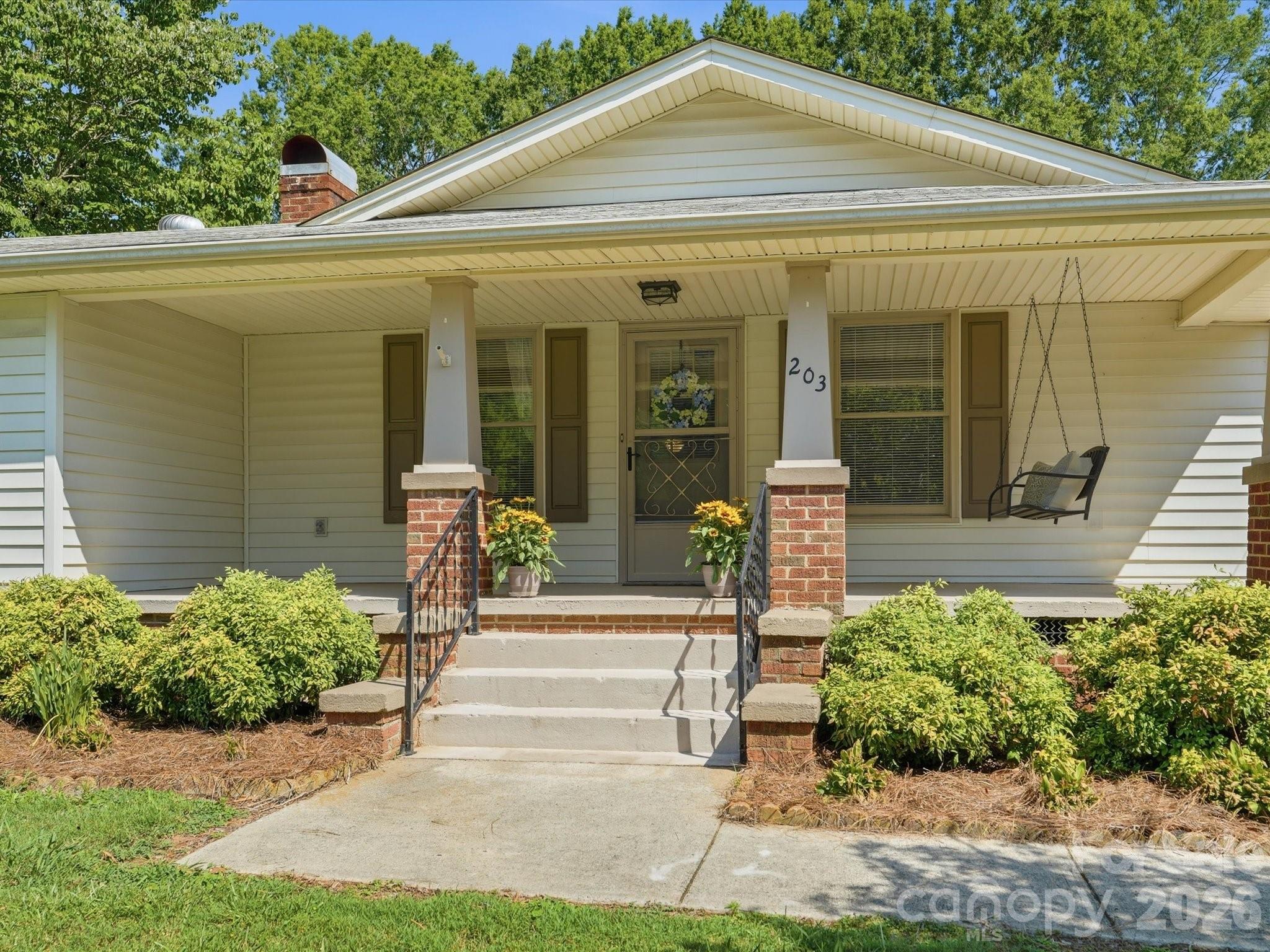 203 Union Street