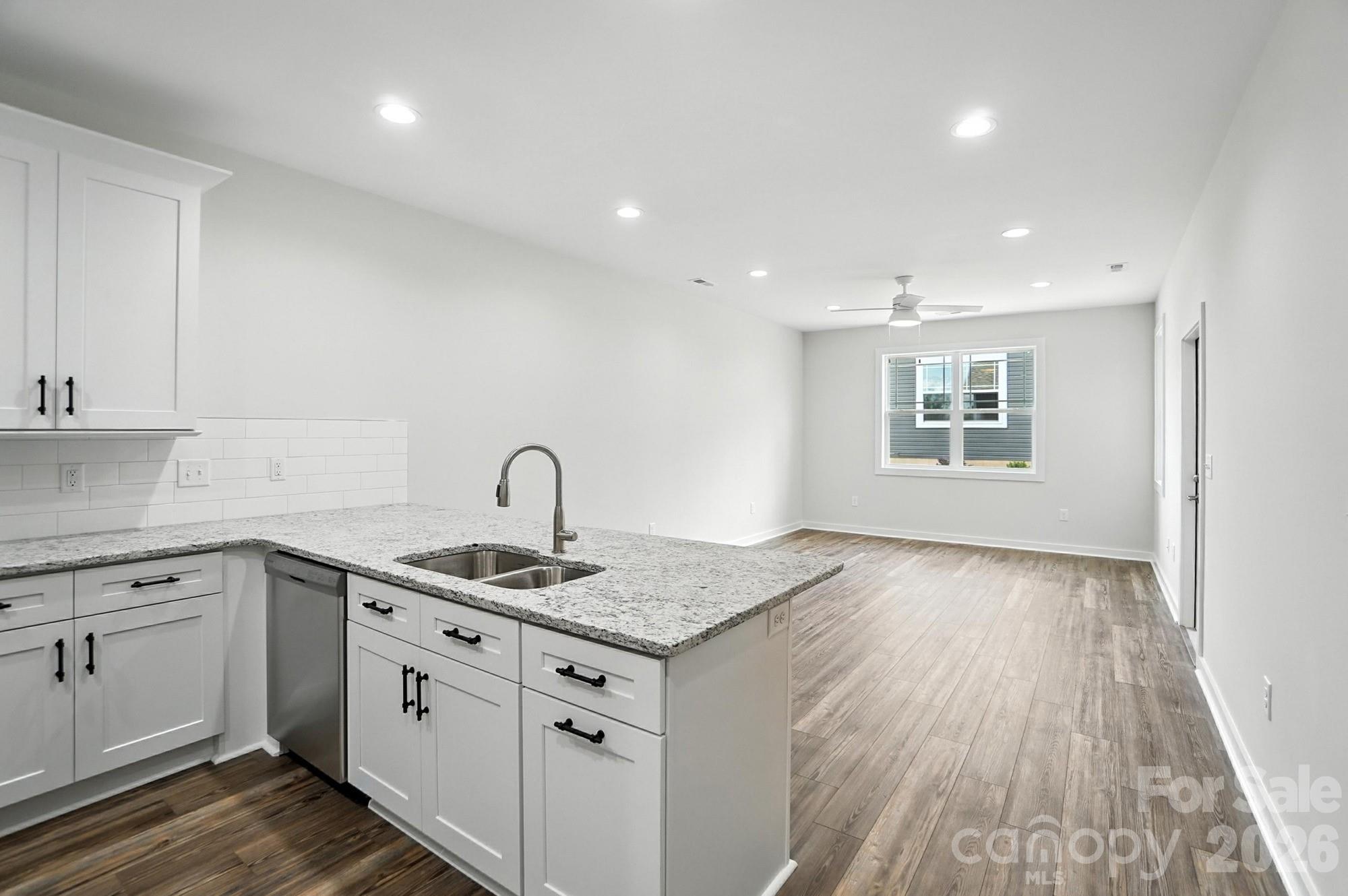 1502 28th Street Lane SE