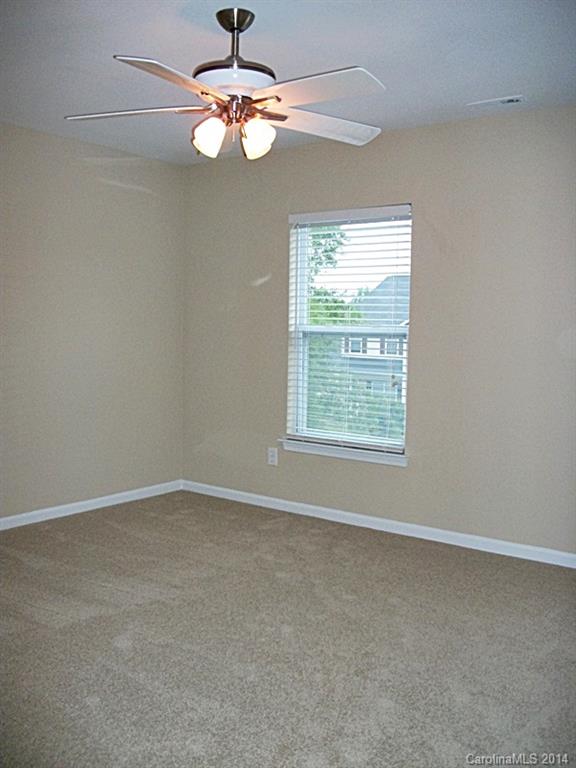 Sandy Pointe - Residential