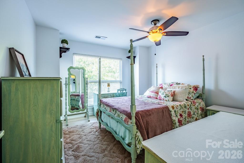 505 N Graham Street #3E