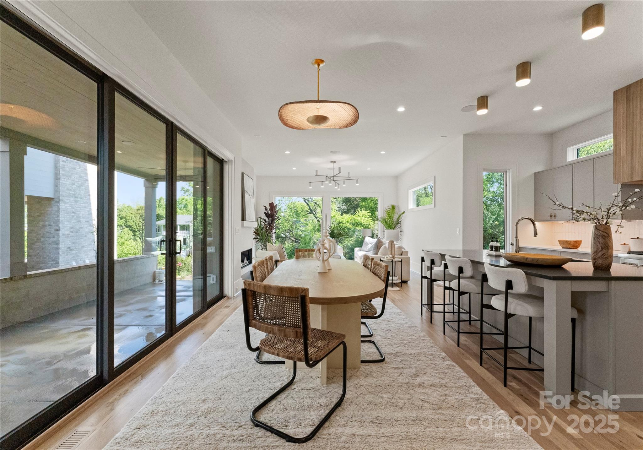 The Arts District - Residential