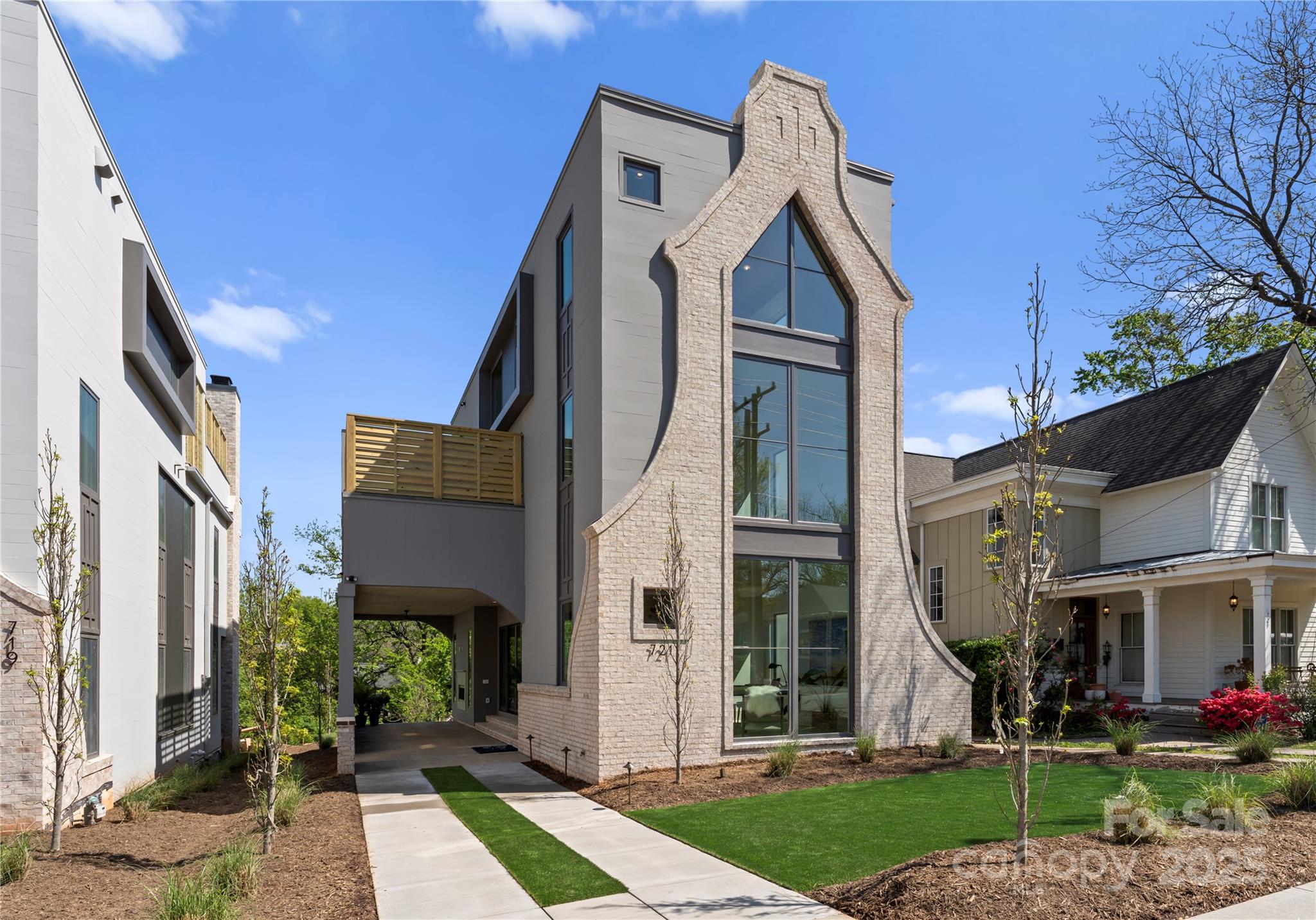 The Arts District - Residential