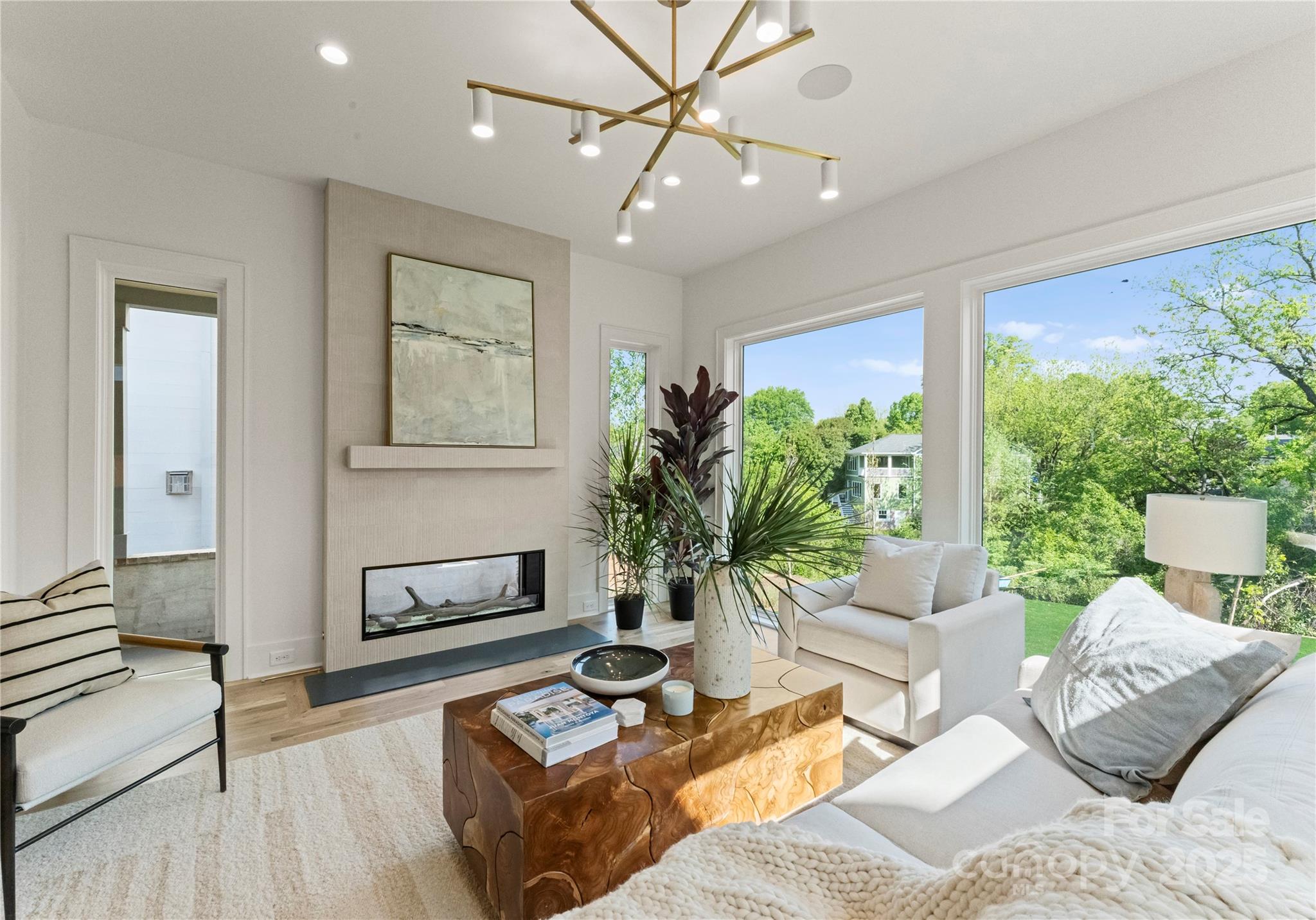 The Arts District - Residential