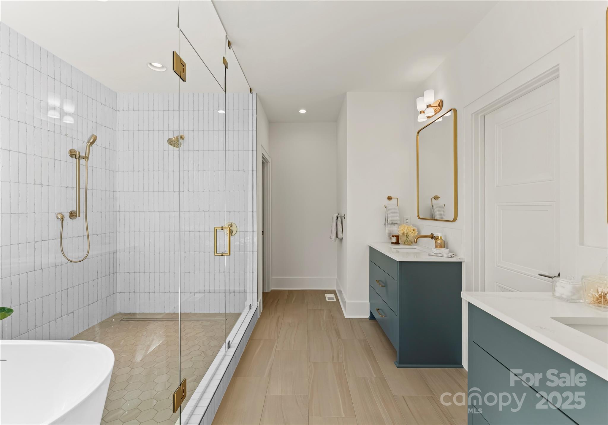 The Arts District - Residential