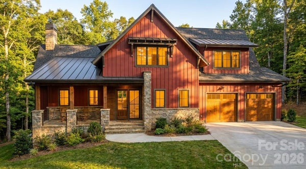 LOT 26 LONGCLIFF LANE, LAKE TOXAWAY, NC 28747 - Image f1fc3ad07ce3f3d3d2fbd35fd694ad95/846974750