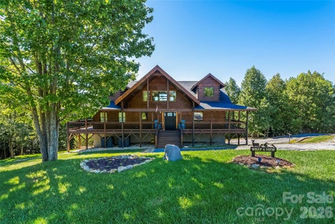 Photo of 1853 Grandview Peaks Drive, Nebo, NC 28761 (MLS # 4430232)