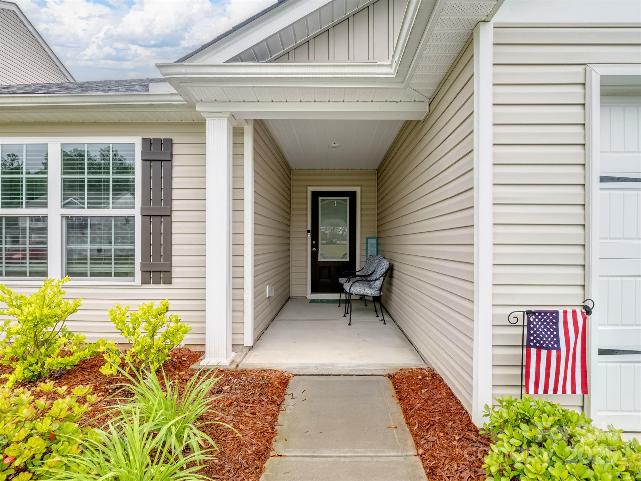 584 Lamorak Place