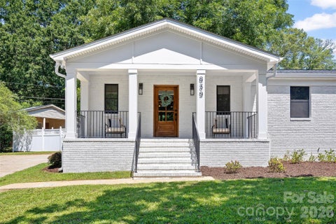 Photo of 839 Montford Drive, Charlotte, NC 28209 (MLS # 4402790)