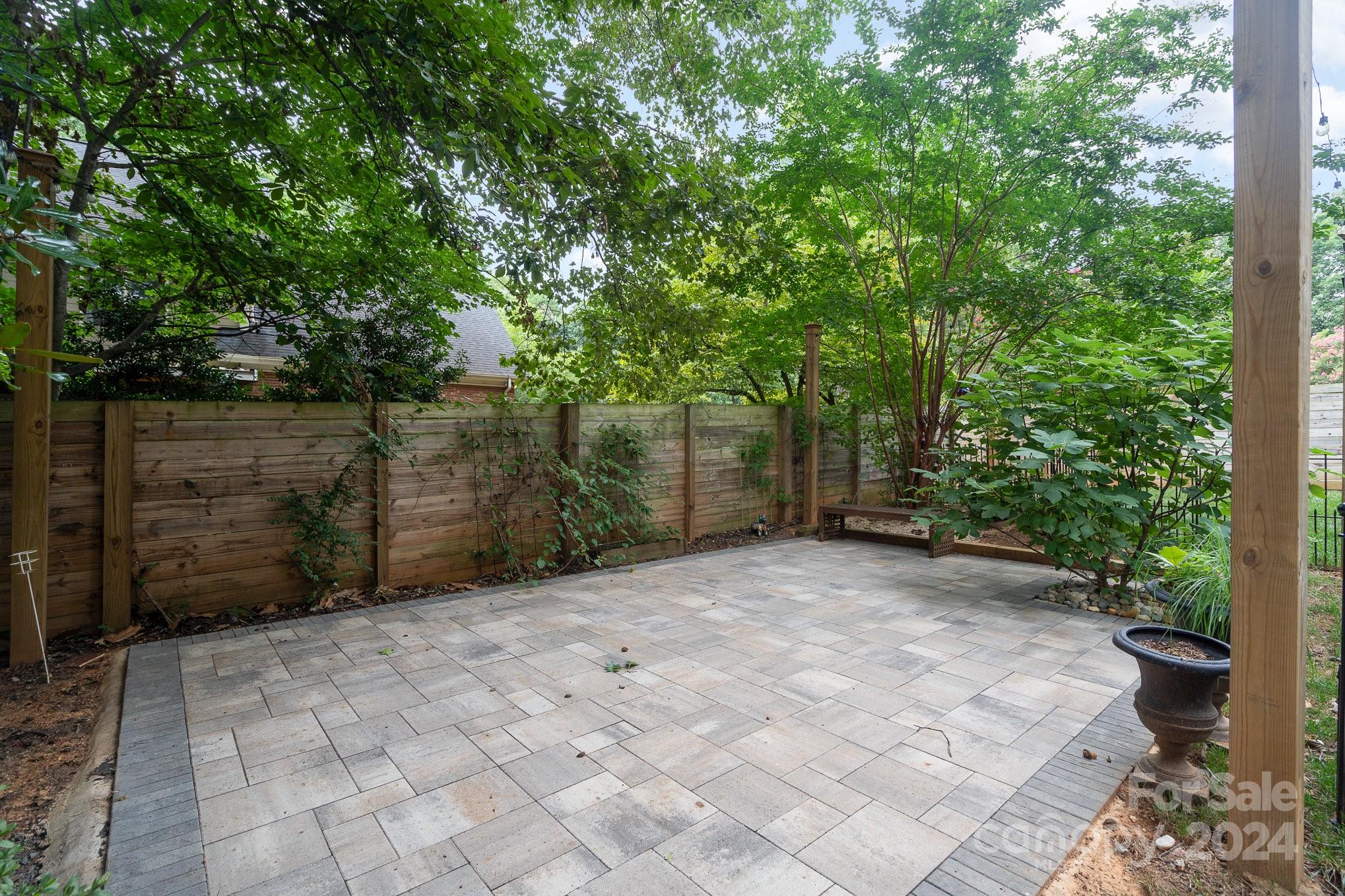Mintwood Place - Residential