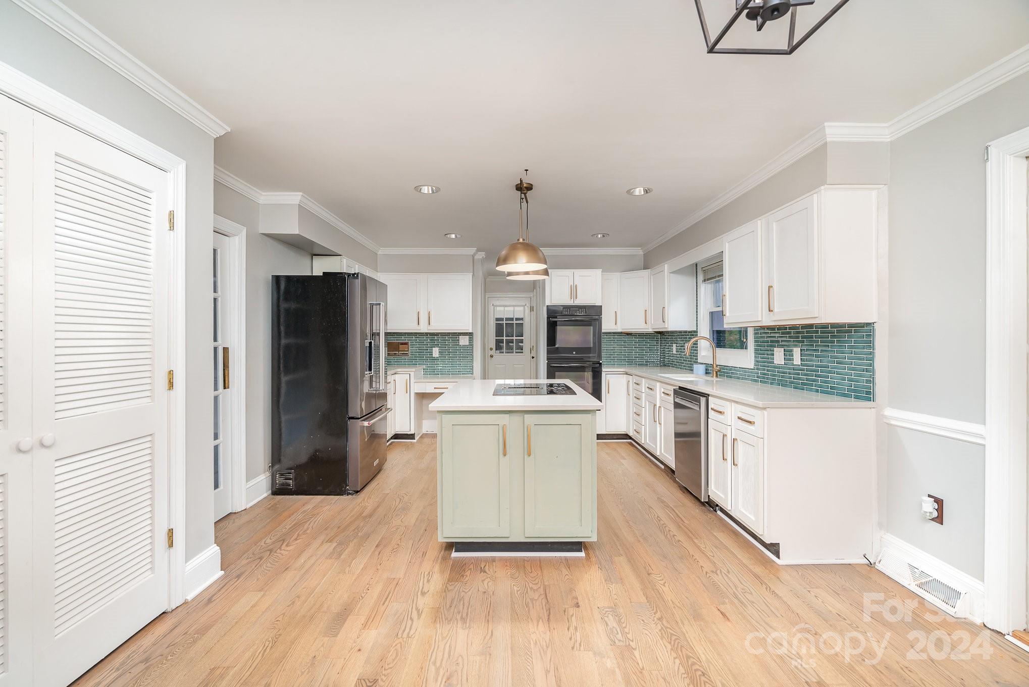 Mintwood Place - Residential