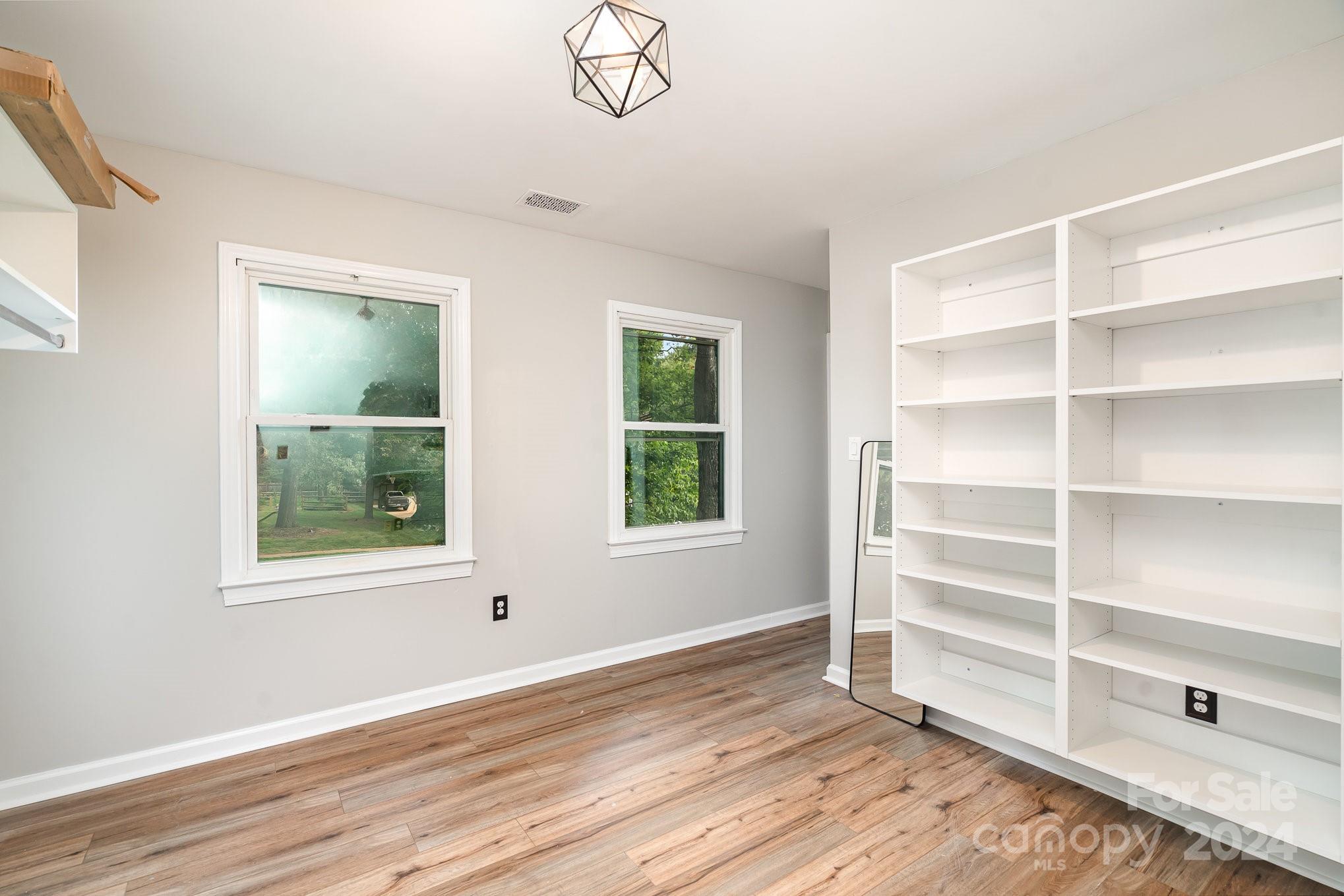 Mintwood Place - Residential