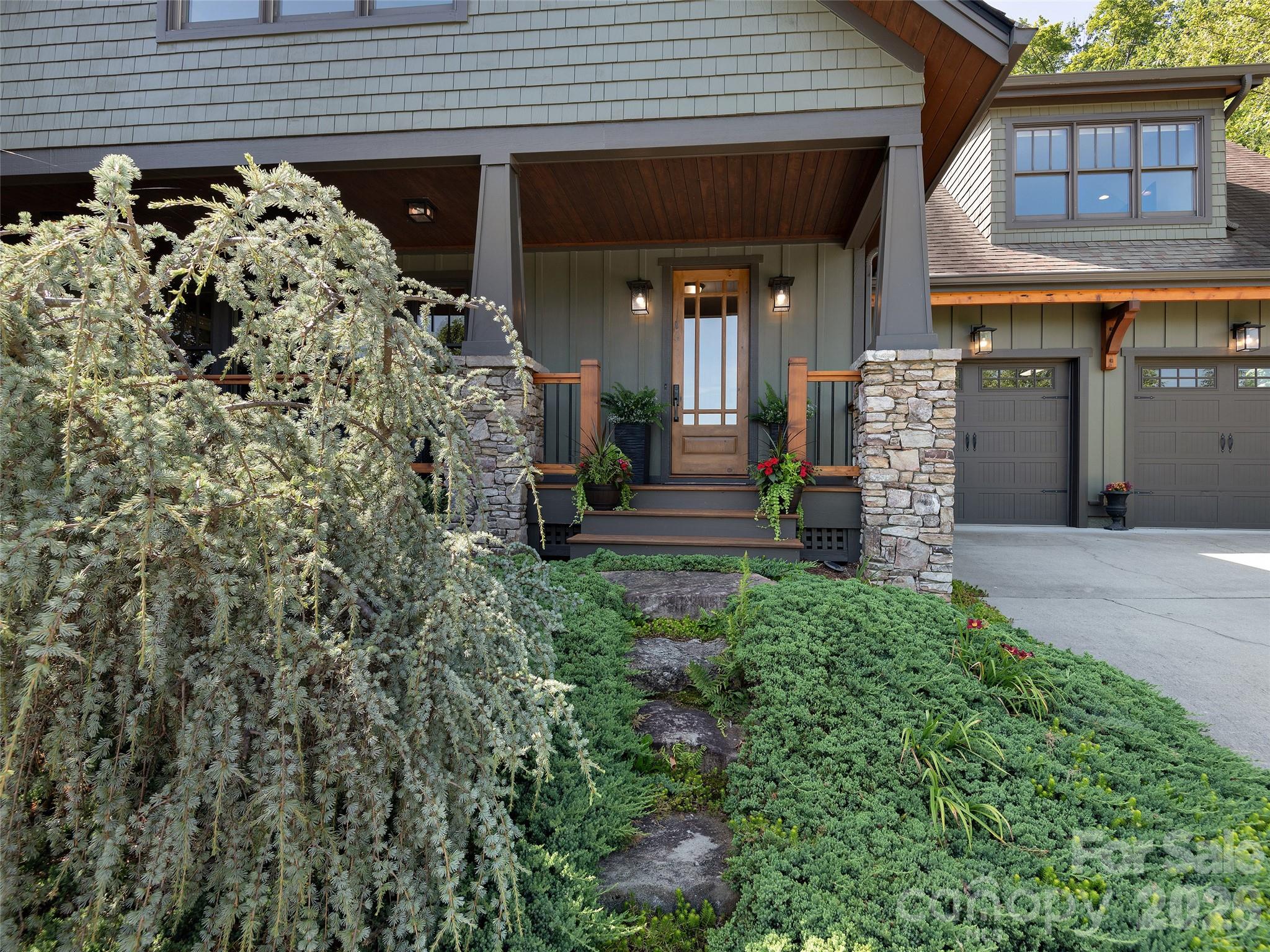 80 Village Pointe Lane