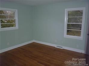 Starmount - Residential Lease